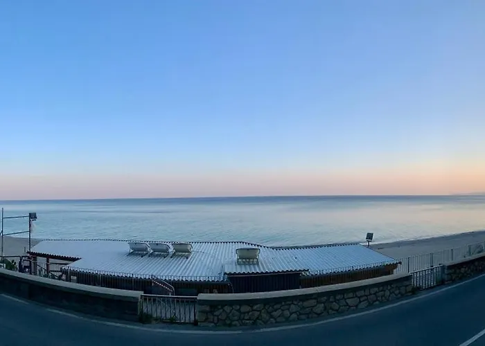 Affacciati Al Mare 아파트 피날레리구레