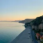 Affacciati Al Mare Апартаменты Финале Лигуре