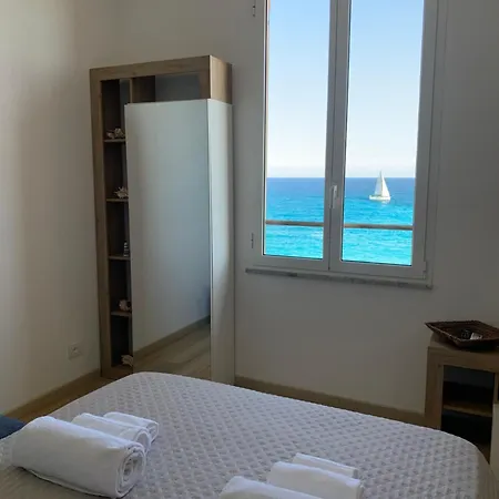 Affacciati Al Mare * Finale Ligure