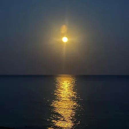Affacciati Al Mare *