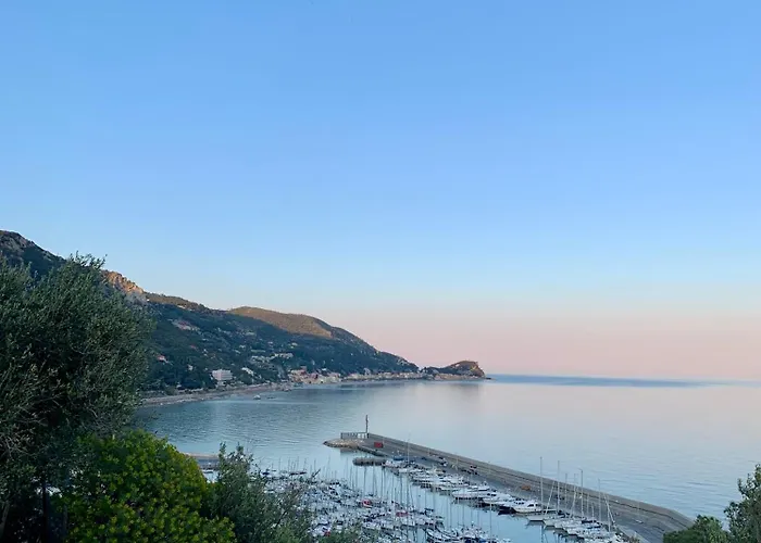 Affacciati Al Mare * פינאלה ליגורה