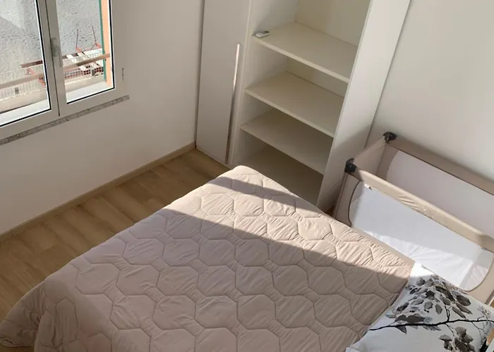 Affacciati Al Mare Finale Ligure